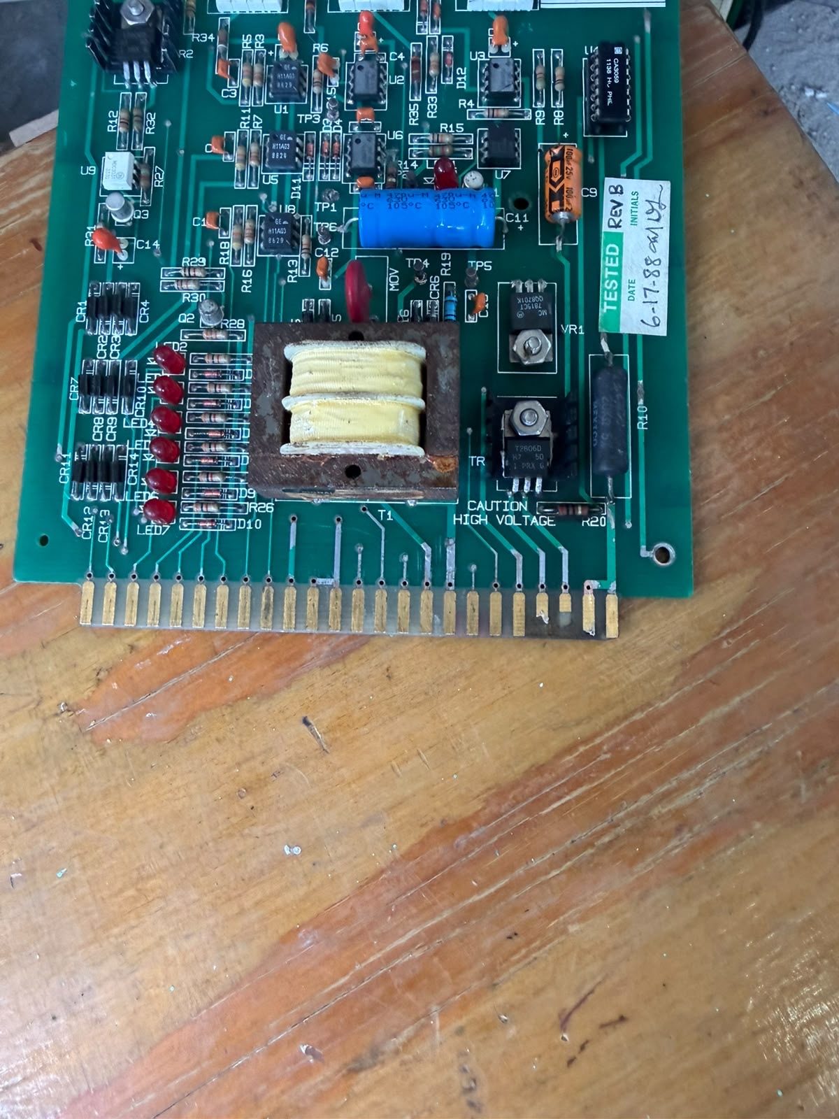 Tarjeta electrónica industrial reparada